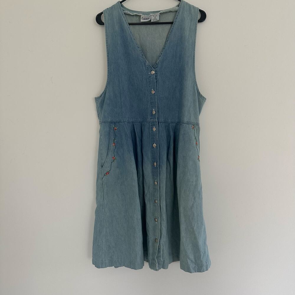 Vintage Button Up Denim Jumper Maxi Dress with Embroidered Flowers Size Medium